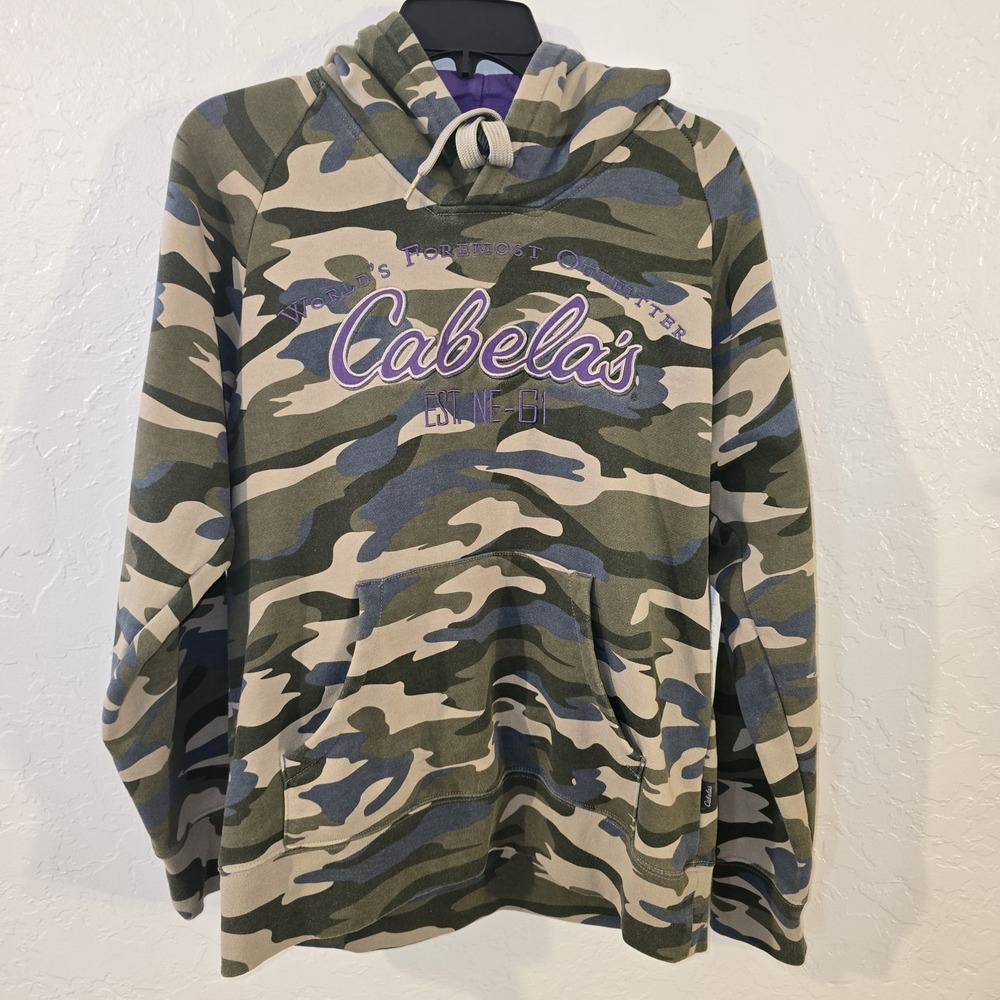 Cabelas Womens Sweatshirt M Purple Camo Pullover Hoodie Outdoor Y2K 90s Street